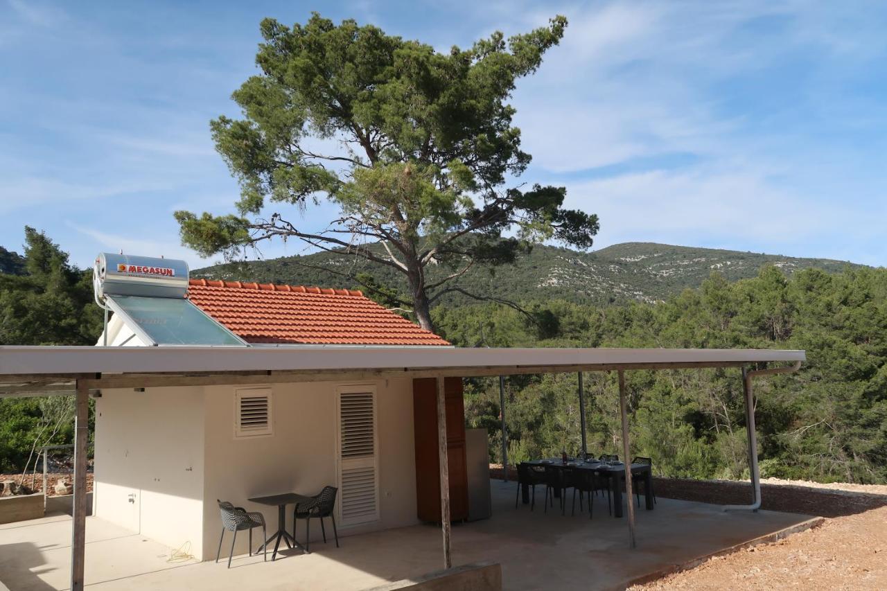 Villa Robinson Olive Tree Huts Čara Exterior foto